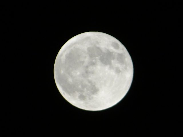 20150928moon.jpg